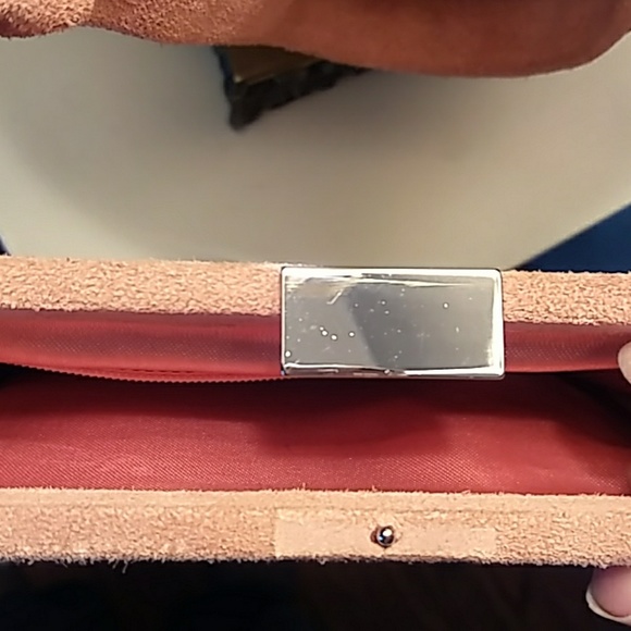 Pink leather clutch Purse With handle - Picture 5 of 14